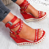 Mollyshoe Daily Numy Wedge Rock Studs Sandals