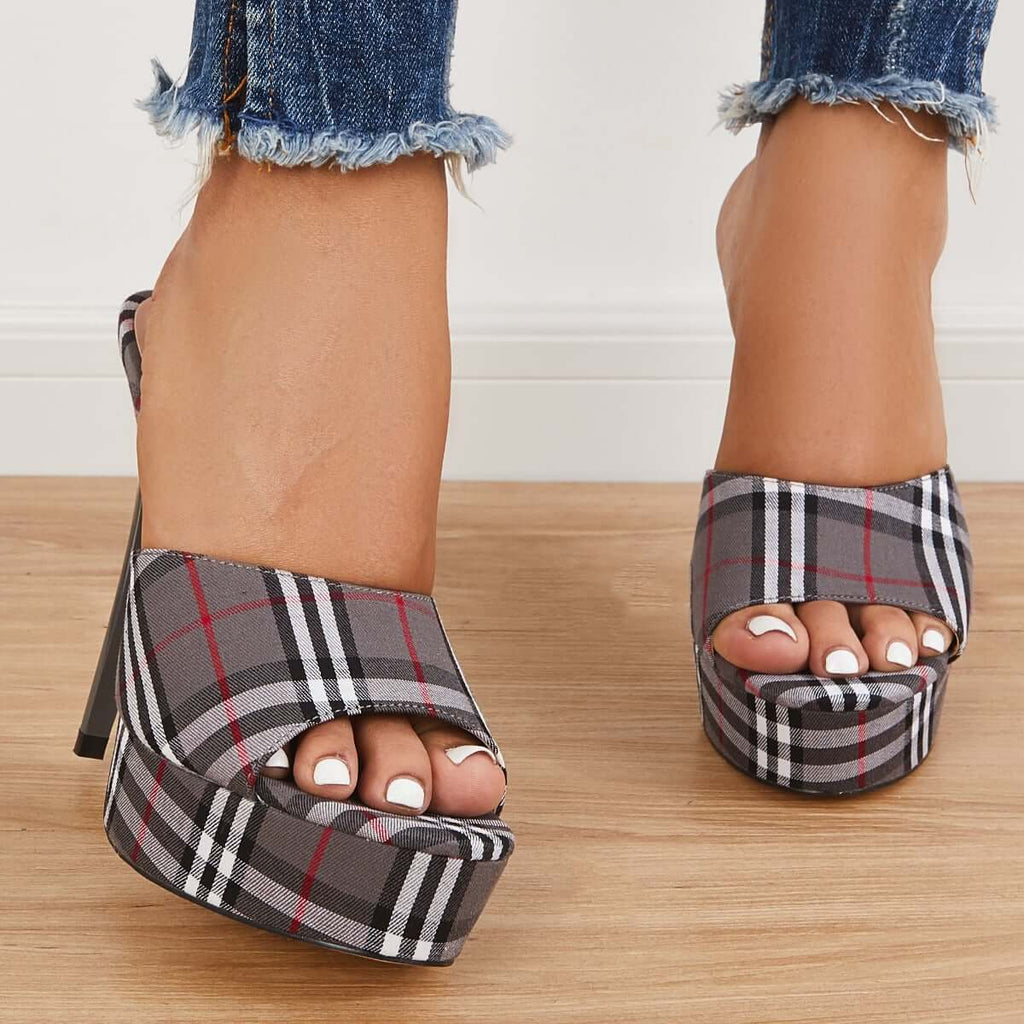 Mollyshoe Women's Open Toe Plaid Stilettos Thin Heels Slip-on Sandals